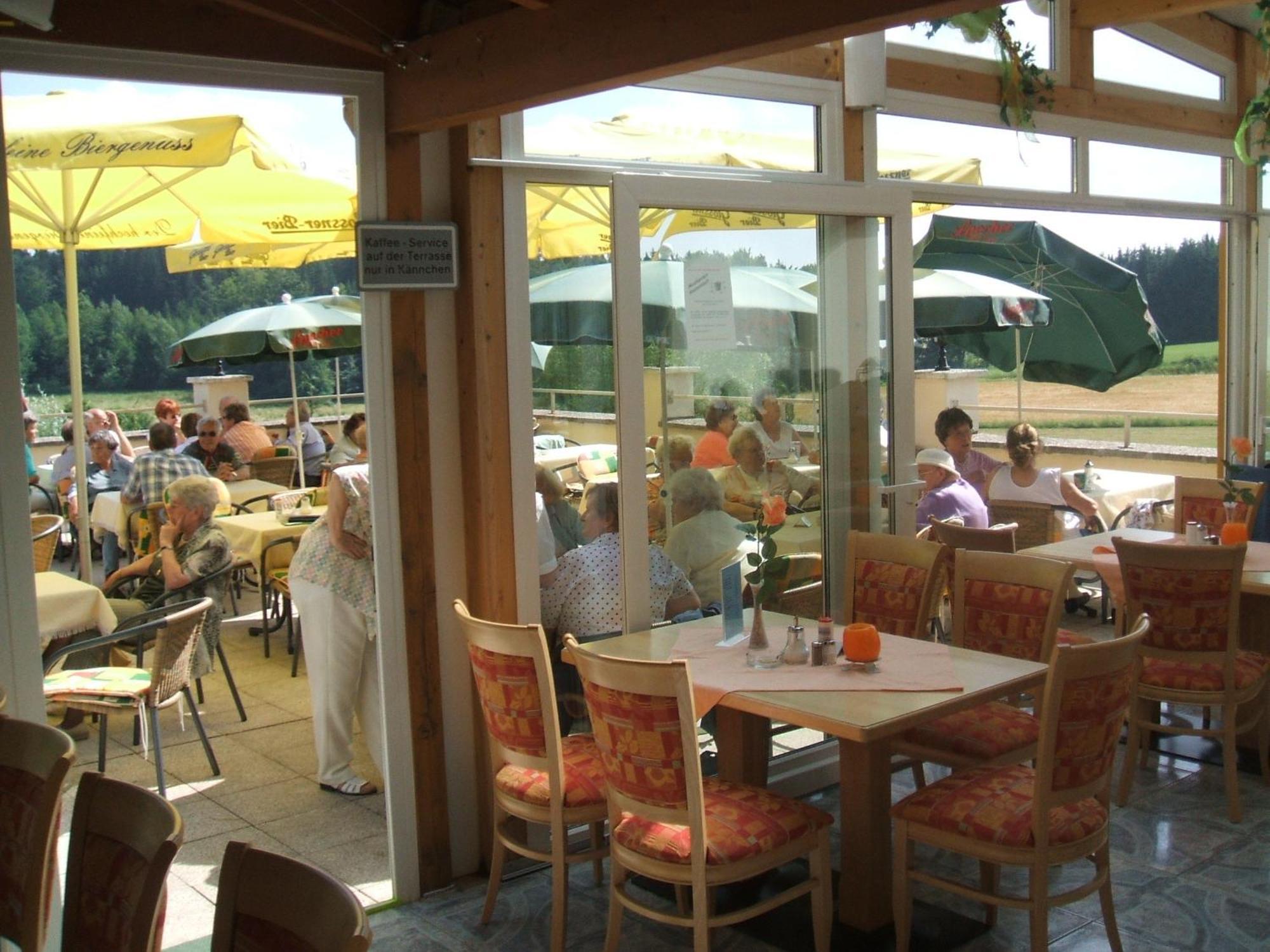 Landgasthof - Cafe Anni Birgland Exterior photo